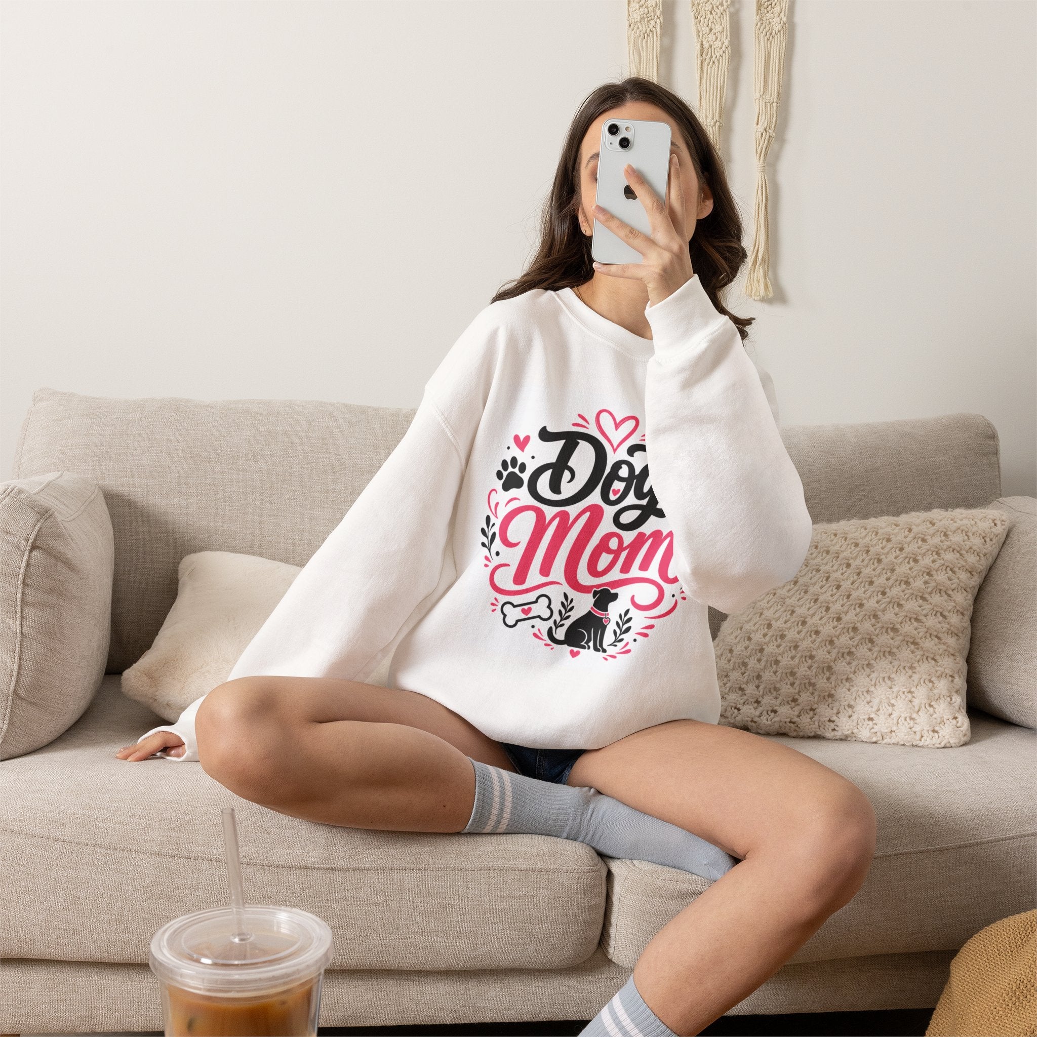 Dog-Mom-Sweatshirt weiß – Motiv Pfote & Herz